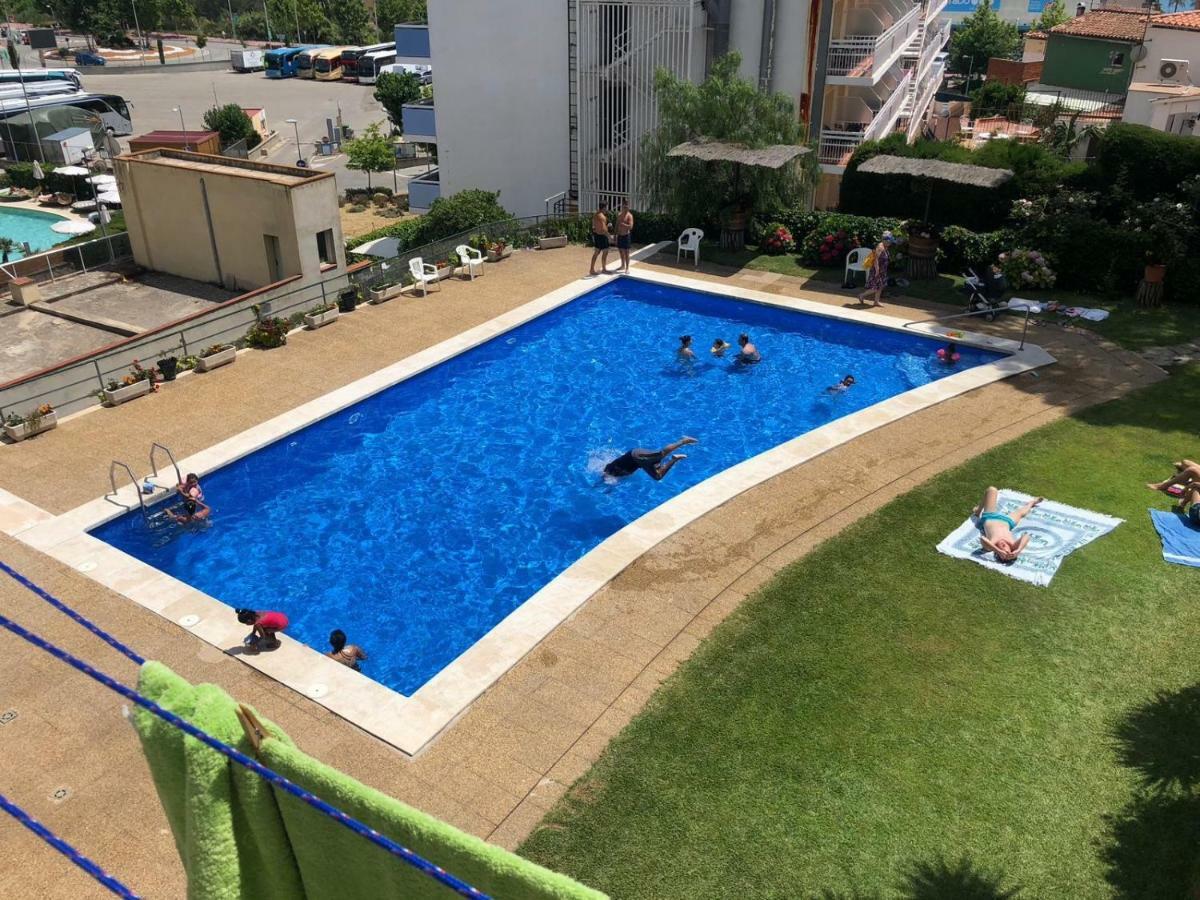 Nice Apartamen Lloret de Mar Exterior foto